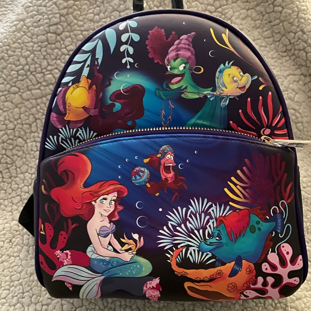 Disney Danielle Nicole mini back pack bnwt
